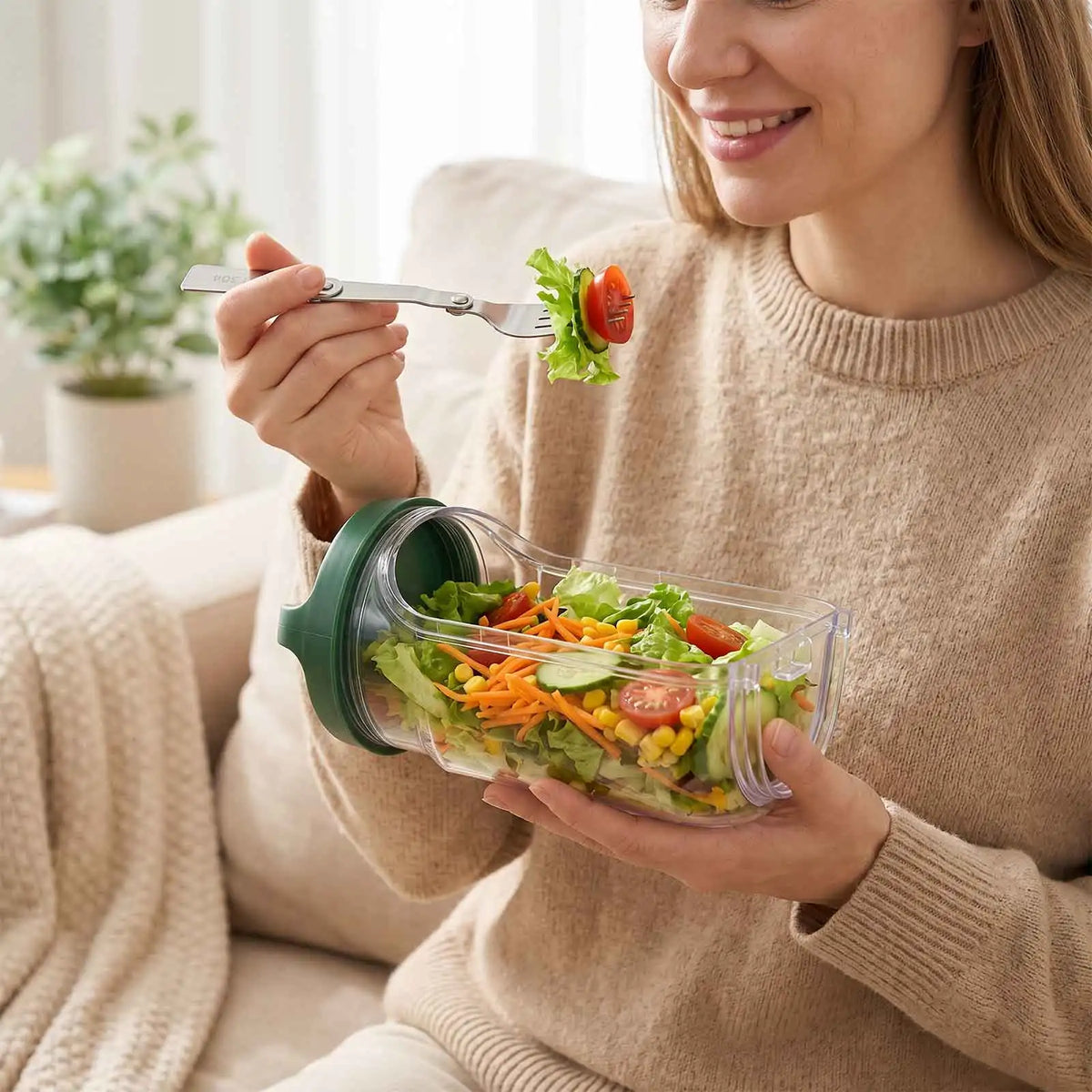 Neues tragbares, auslaufsicheres Salatglas mit seitlicher Öffnung, Dressingbecher und Gabel, vertikaler Schichtsalatbehälter für die Mahlzeitenvorbereitung